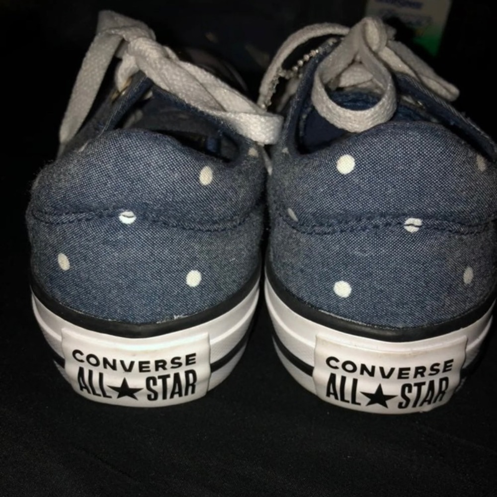 Converse Blue and white polka dot shoes - Picture 2 of 4